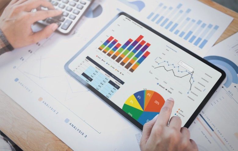 How to implement Tableau dashboards for financial reporting